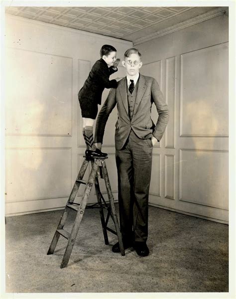 tallest man robert wadlow|robert wadlow growth chart.